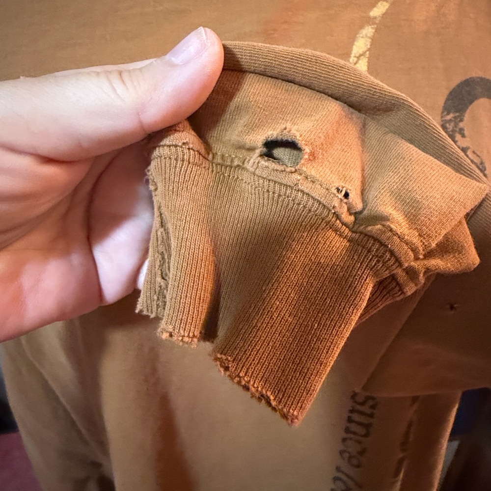 Carhartt Brown and Tan Long-Sleeve Top - Picture 11 of 15